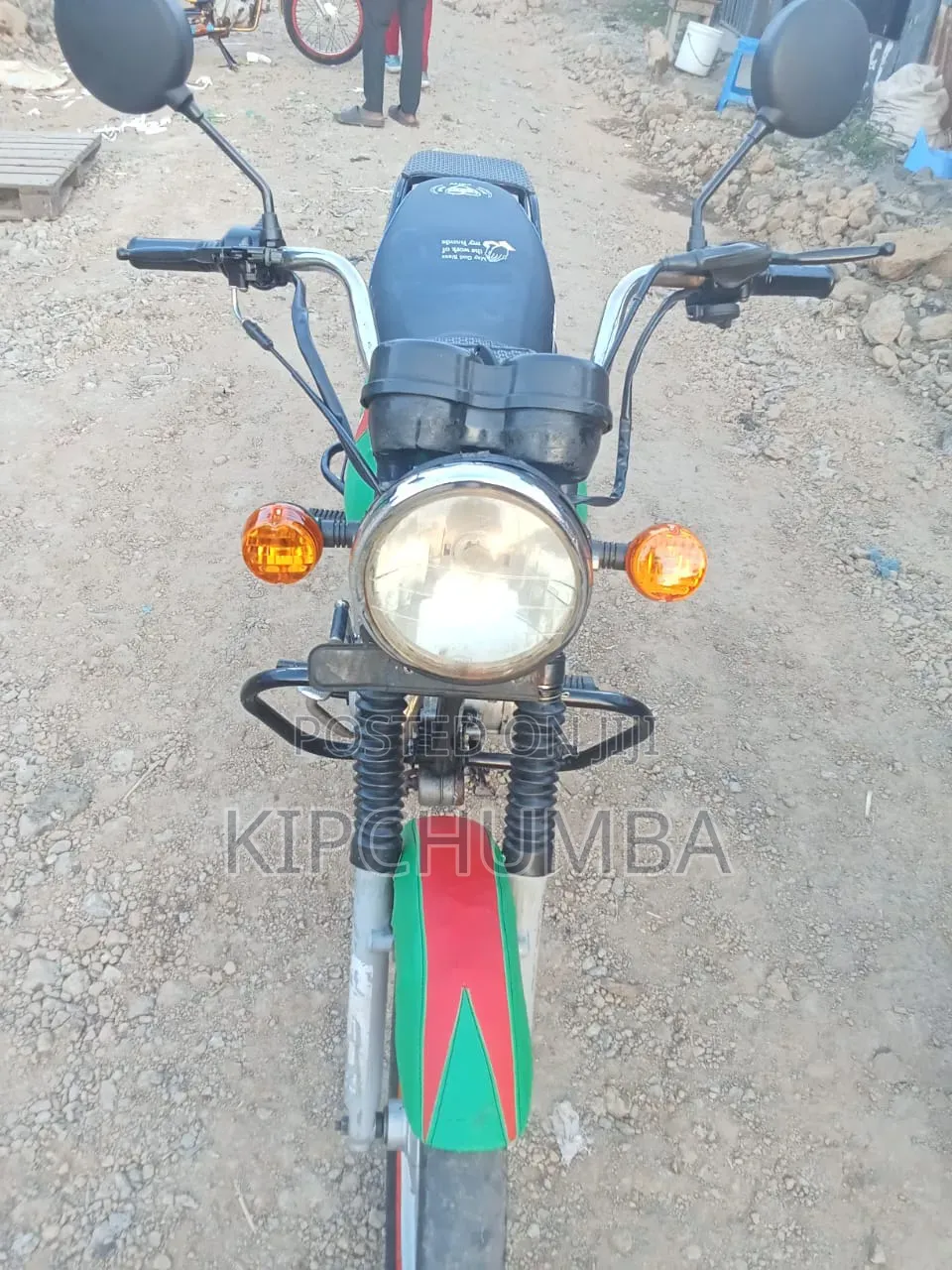 Bajaj Boxer 100 2024 Red