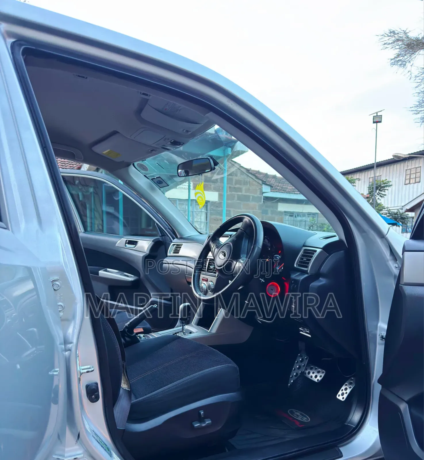 Subaru Forester 2011 Silver