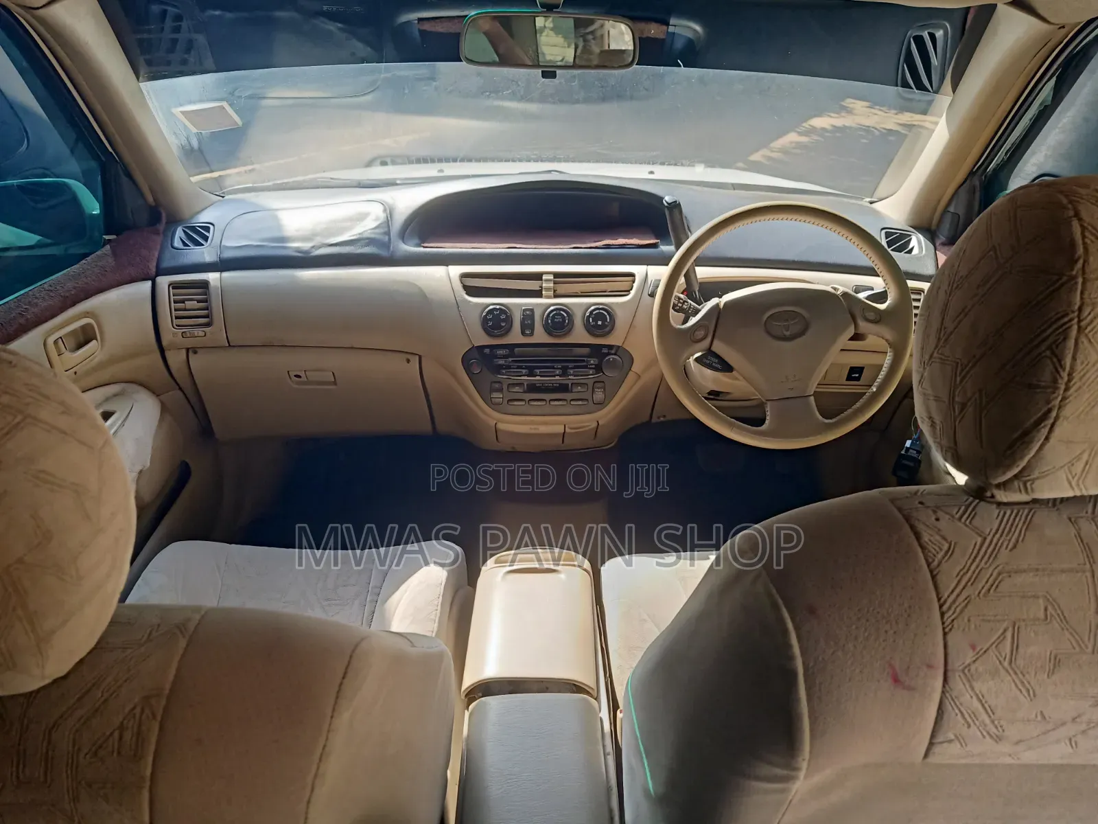 Toyota Vista 2000 White