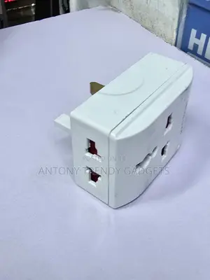 Universal UK Plug Adapter 250V Multi Interface Socket