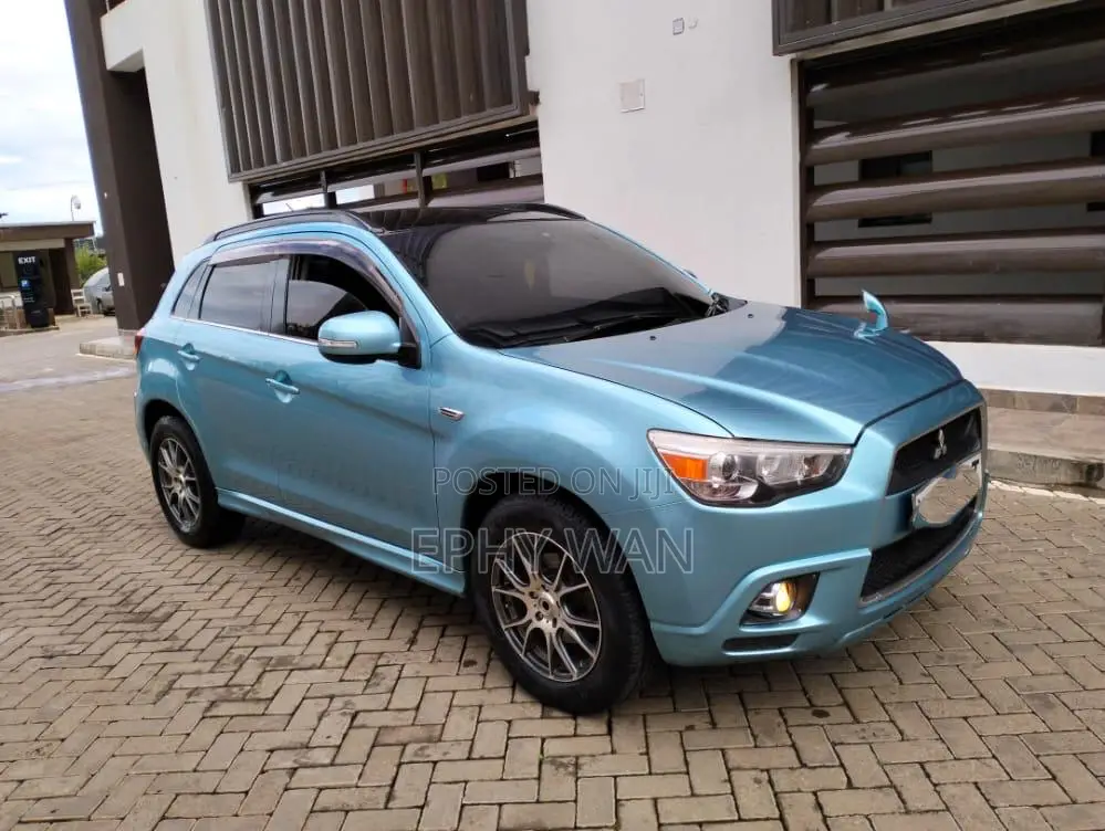 Mitsubishi RVR 2010 Blue