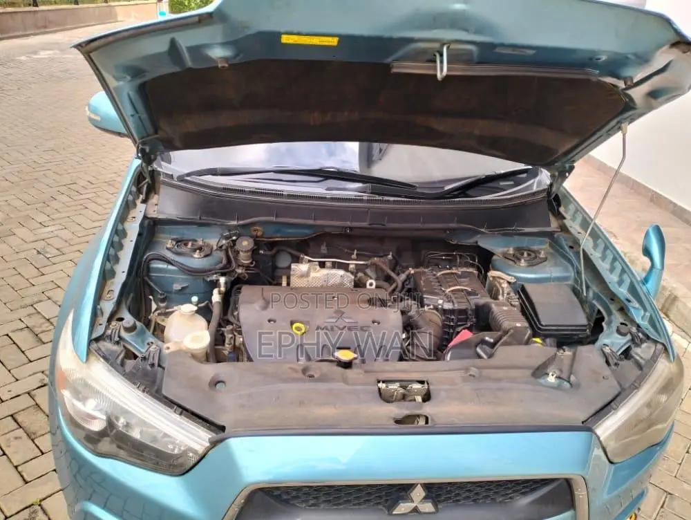 Mitsubishi RVR 2010 Blue