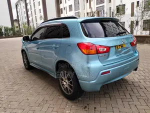 Mitsubishi RVR 2010 Blue