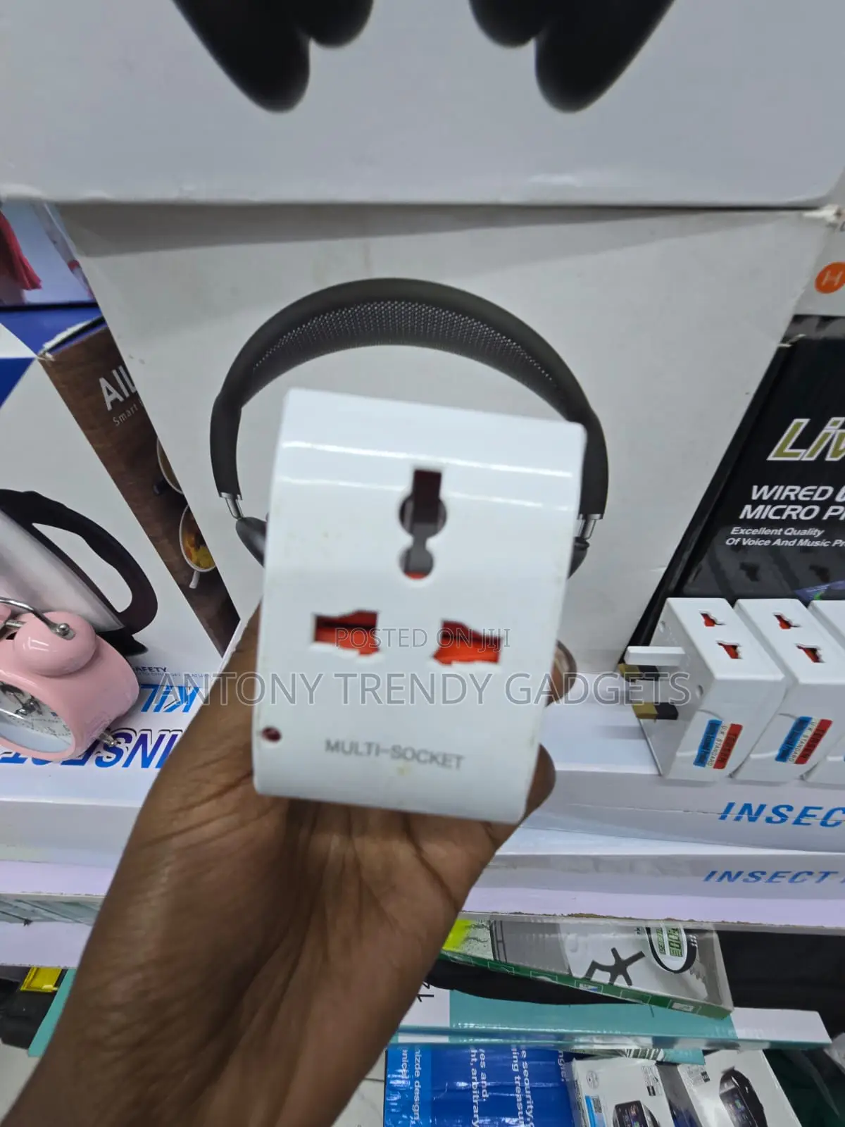 Universal 13A UK Plug Adapter Multi Socket Travel Converter