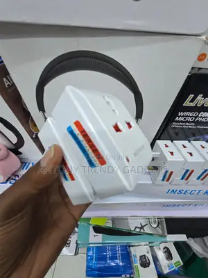 Universal 13A UK Plug Adapter Multi Socket Travel Converter