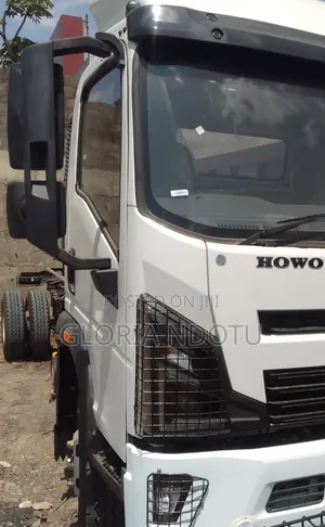 SINOTRUK HOWO H2 38 3-Ton Rigid Truck – Clean Ready to Work