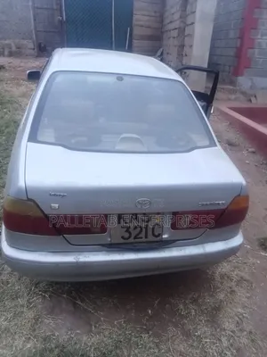 Toyota Sprinter 1996 Silver