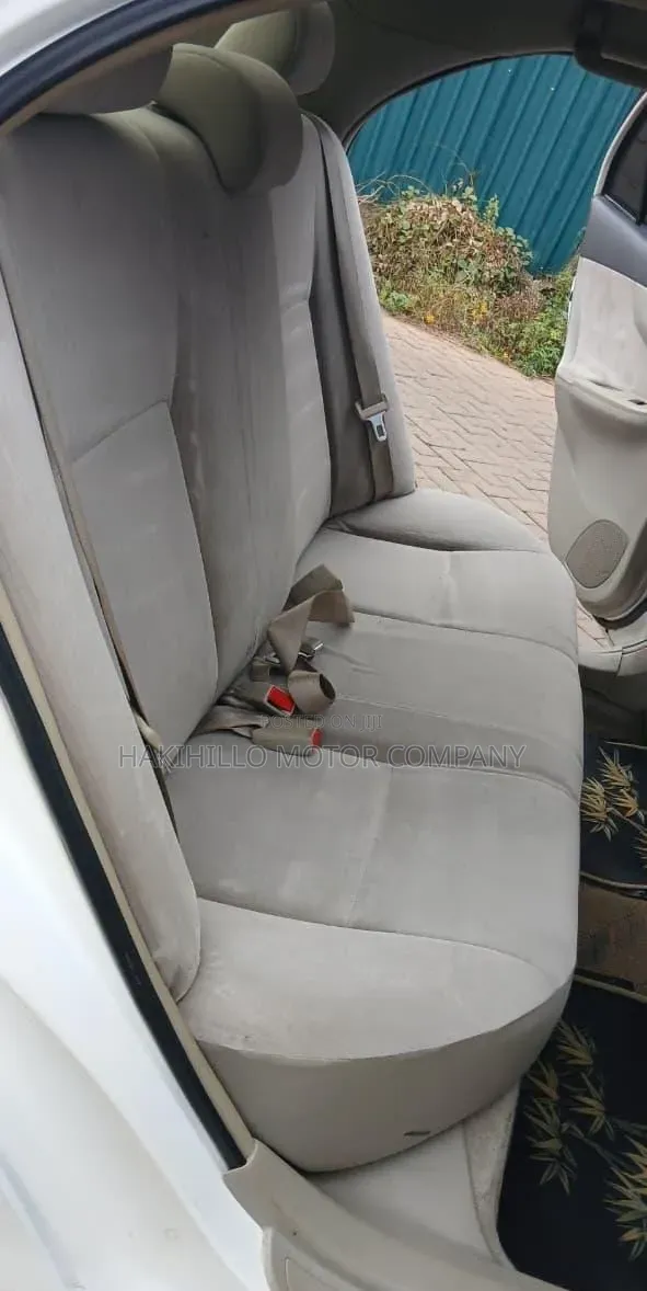 Toyota Axio 2009 White