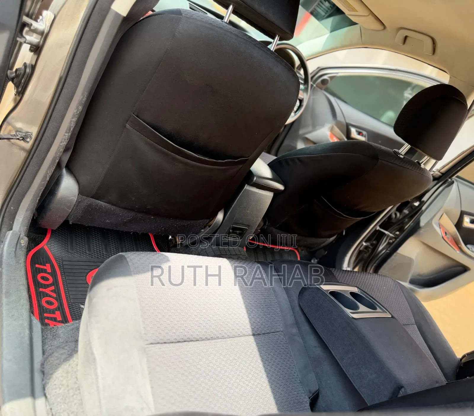 Toyota Premio 2010 Silver