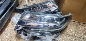 Toyota Alphard 2019 Xenon Headlights (58-89)