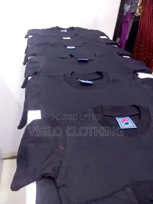 Wholesale Black Plain Kids Roundnecks
