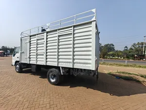 Isuzu NPR Original Cabin
