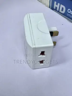 13A Universal Travel Plug Adapter UK Socket Converter 250V