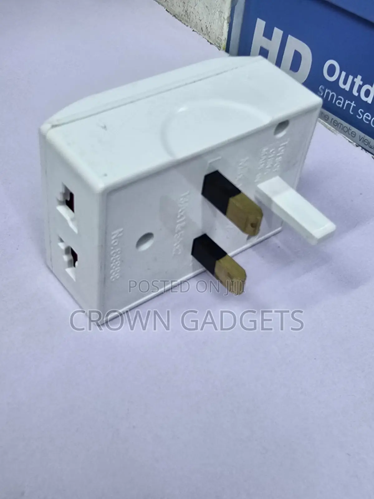13A Universal Travel Plug Adapter UK Socket Converter 250V
