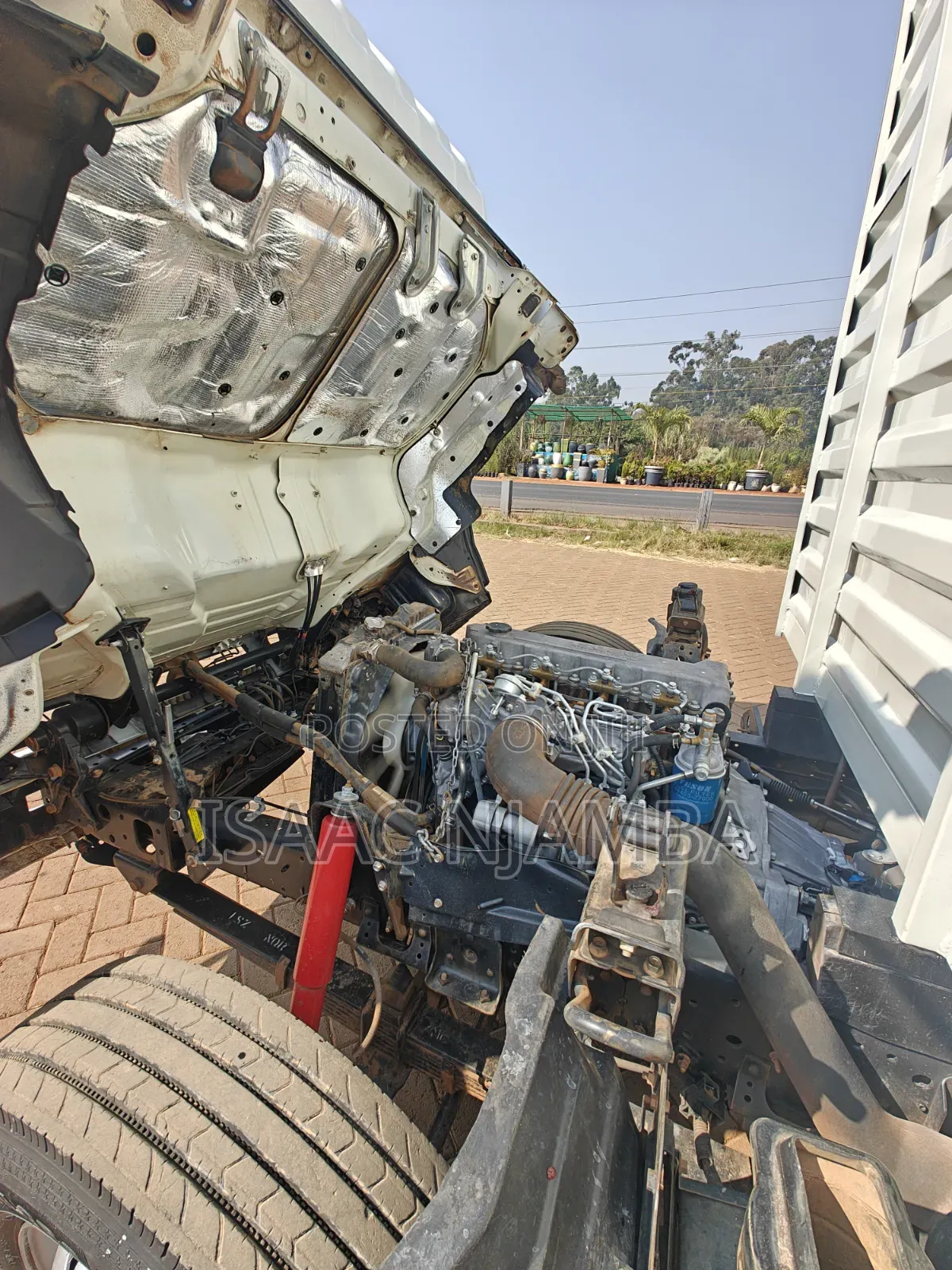 Isuzu NPR Original Cabin