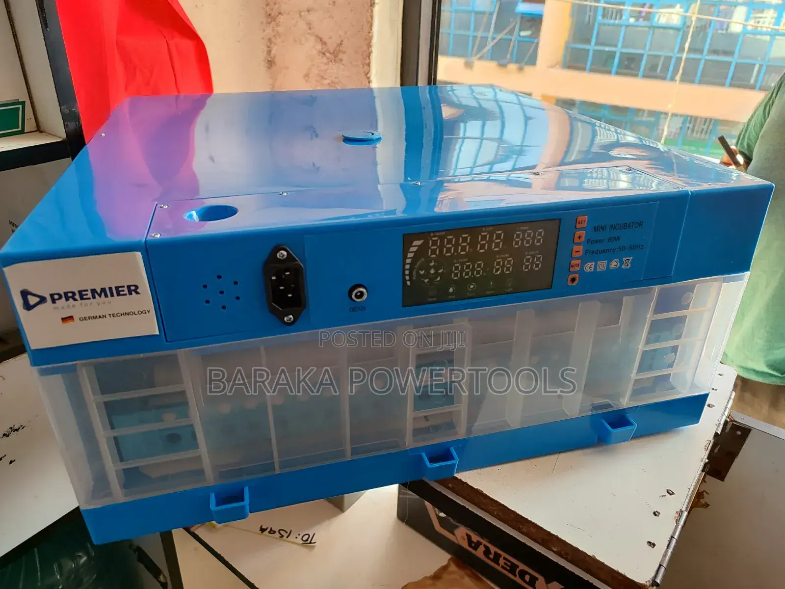 64eggs Automatic Incubator