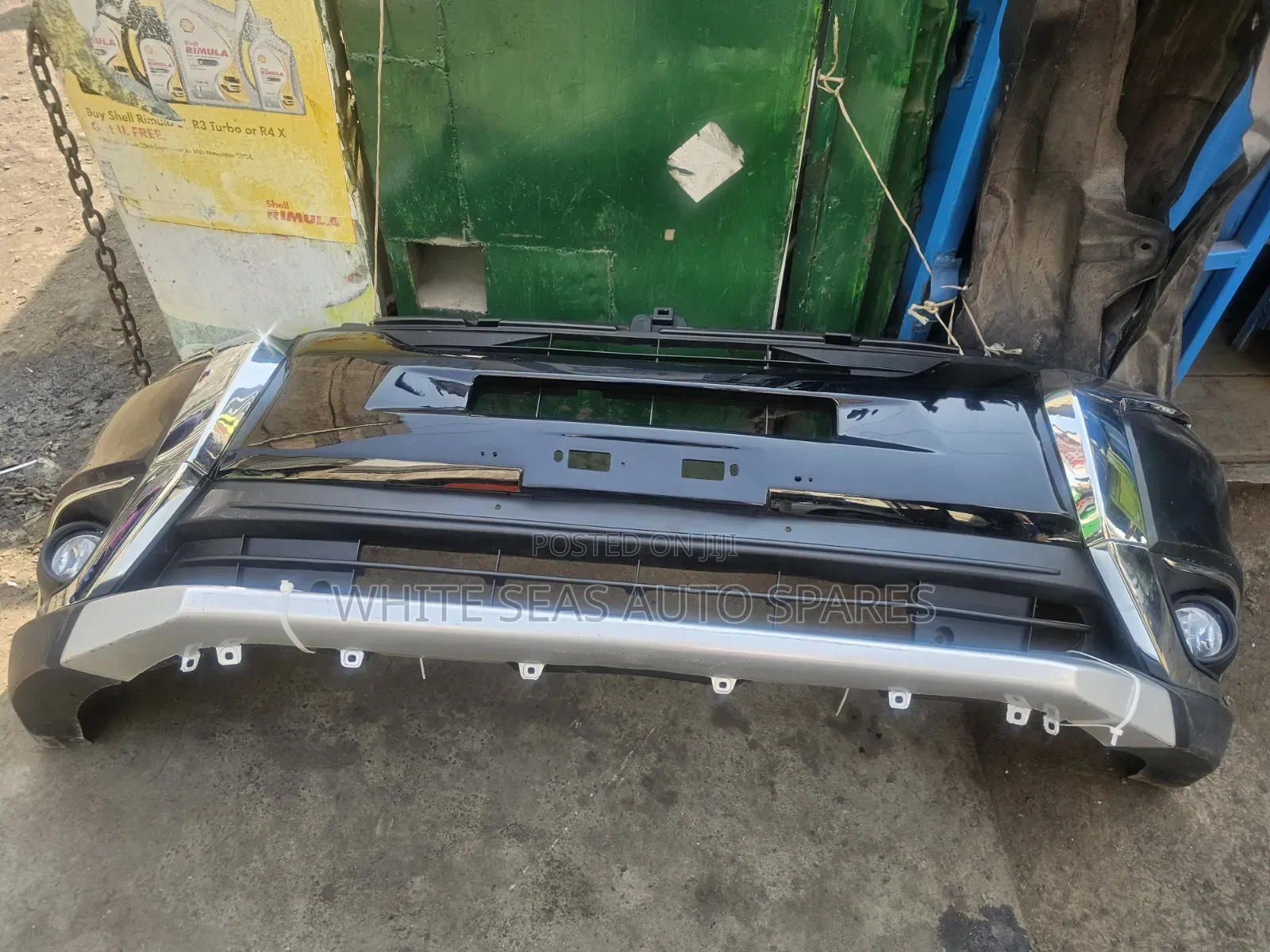 Outlander 2018 Front Bumper