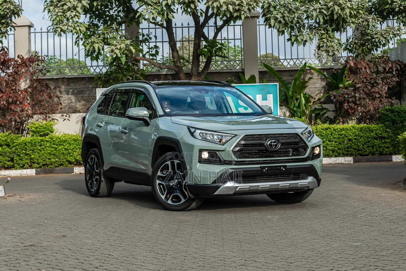 Toyota RAV4 2019 Green