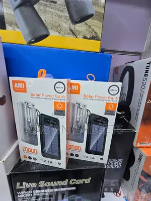 AMI AM-26 Solar Power Bank Dual USB Type-C Lightning