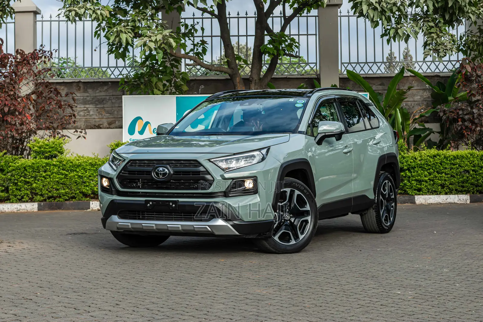 Toyota RAV4 2019 Green