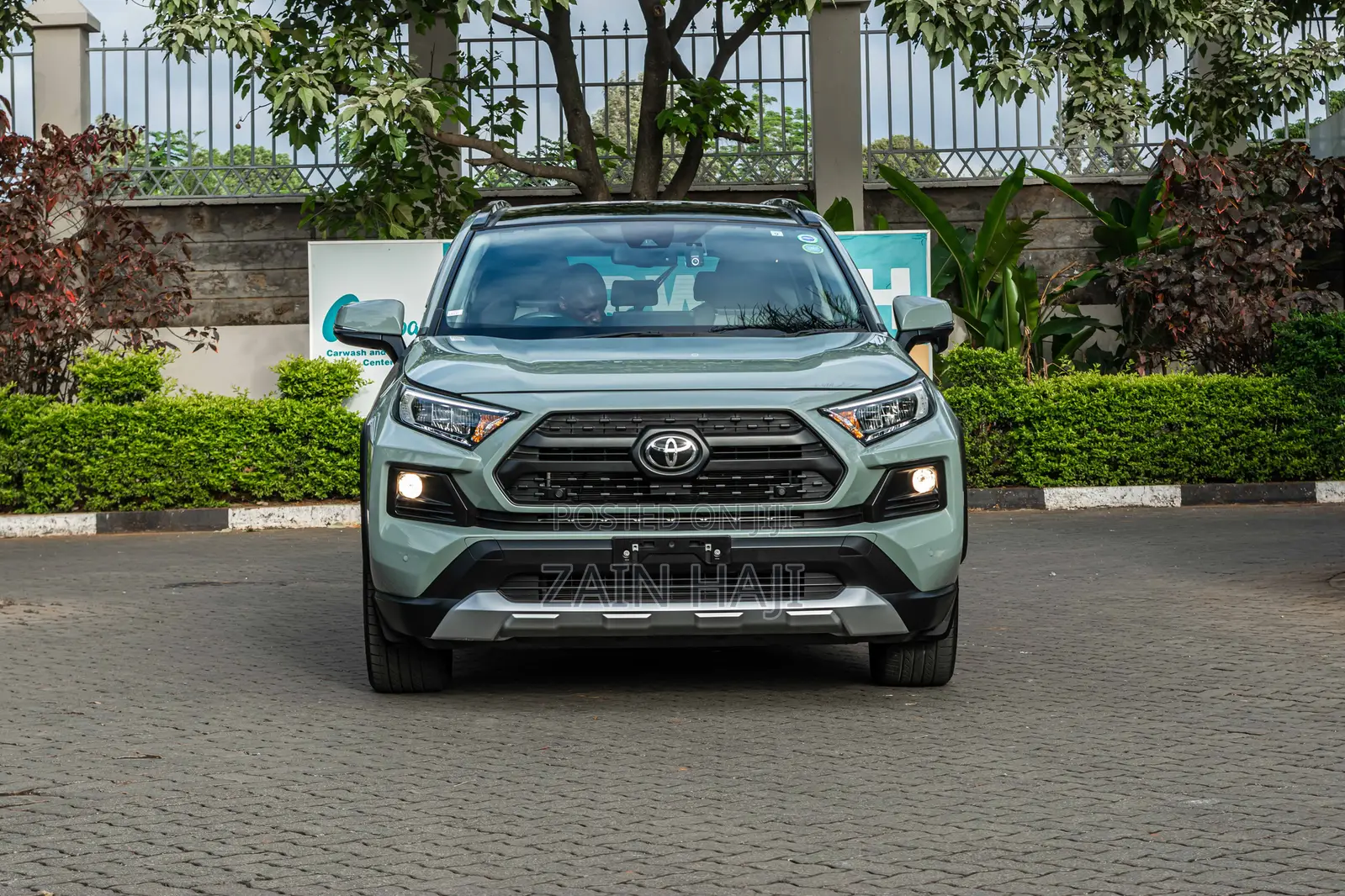 Toyota RAV4 2019 Green