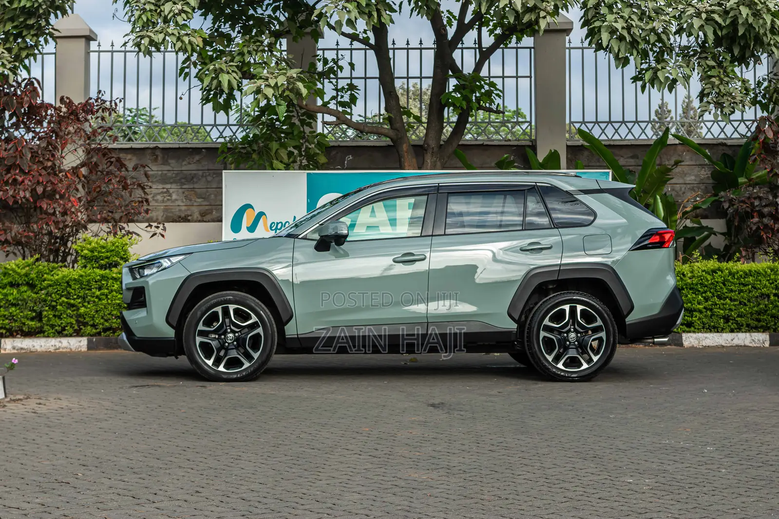 Toyota RAV4 2019 Green