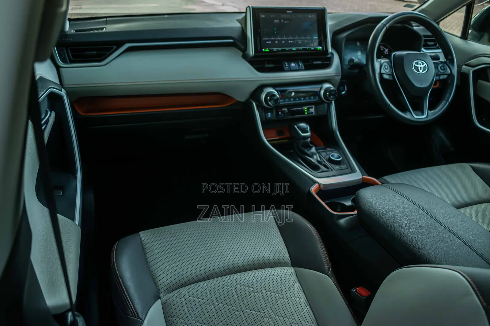 Toyota RAV4 2019 Green