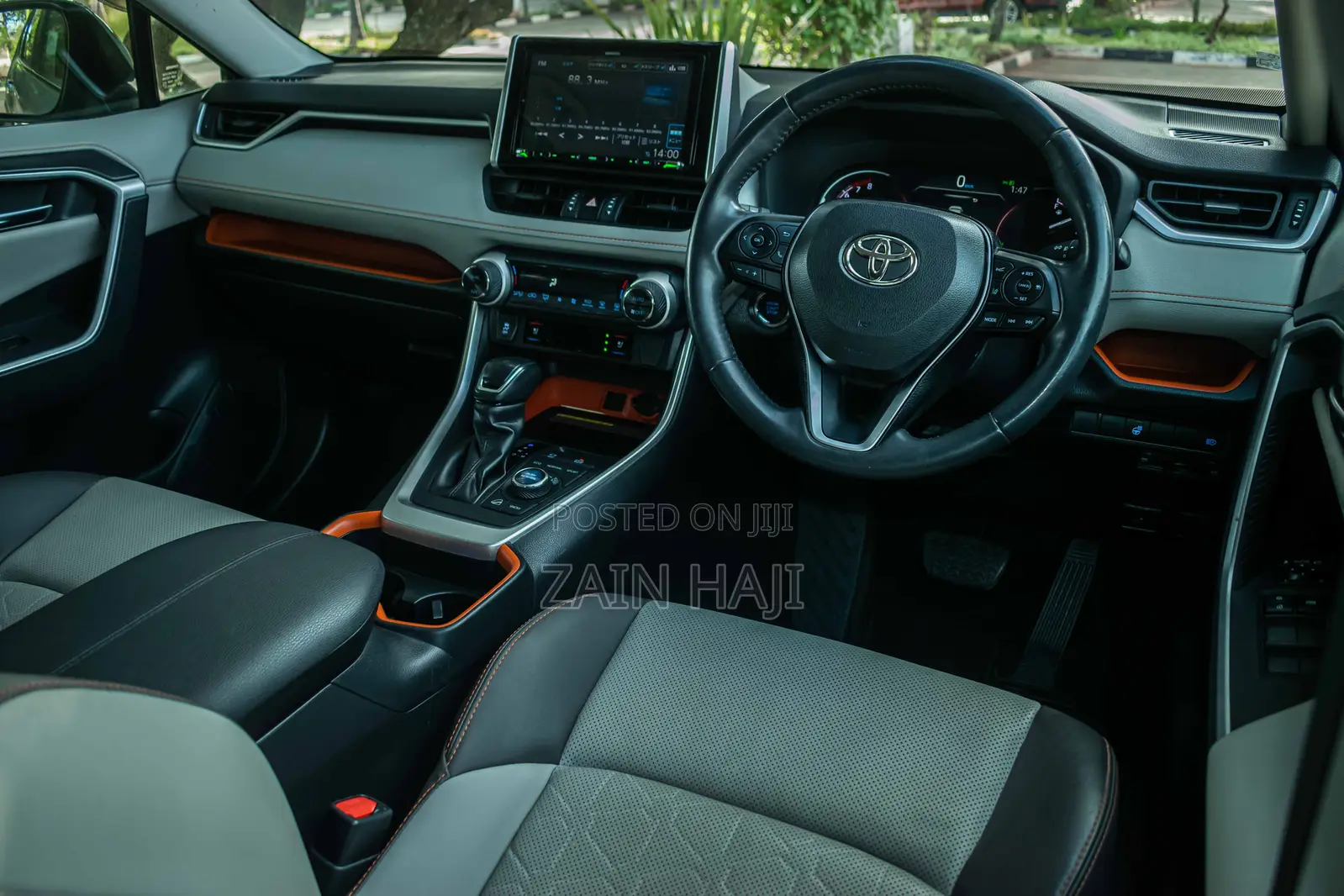 Toyota RAV4 2019 Green