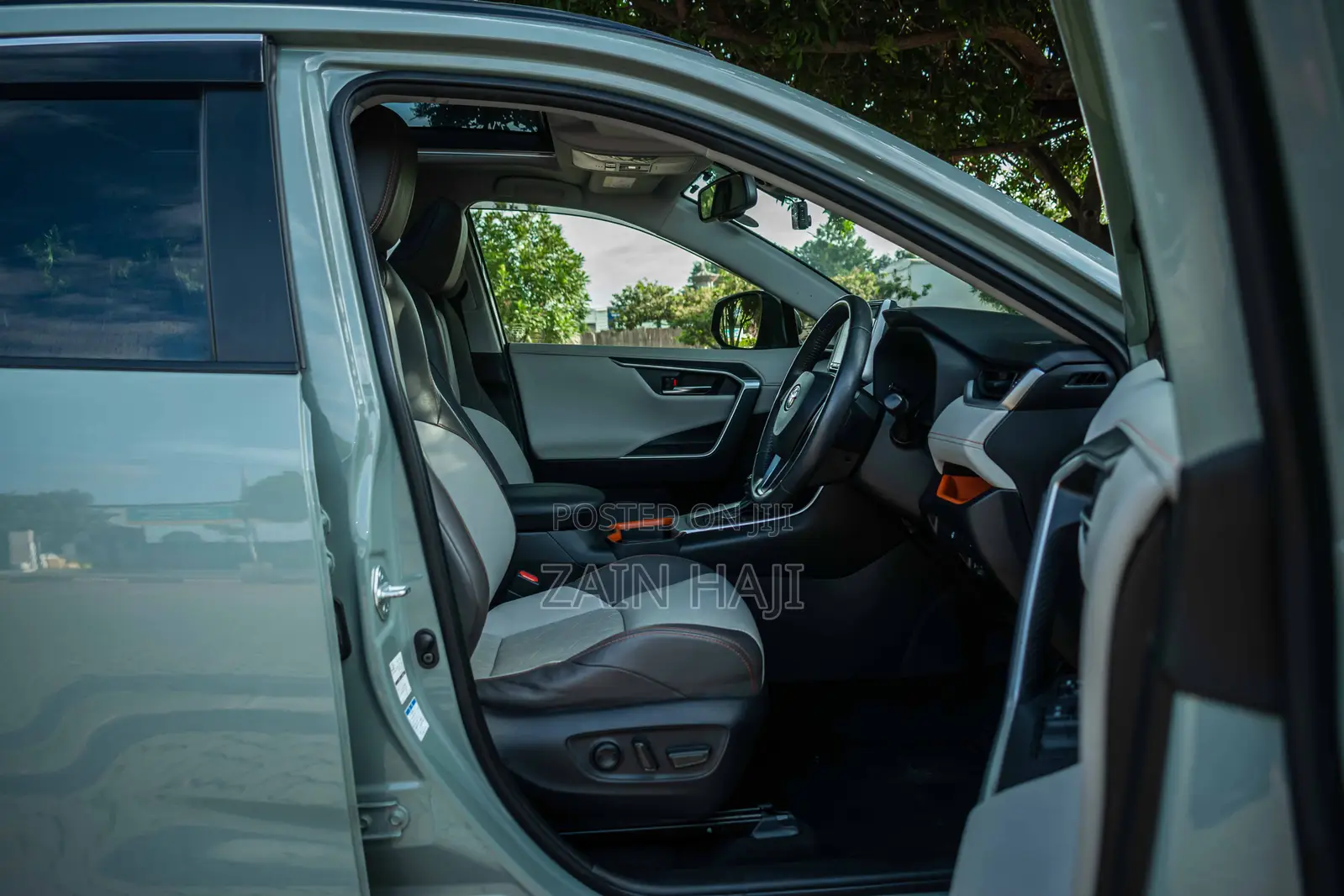 Toyota RAV4 2019 Green