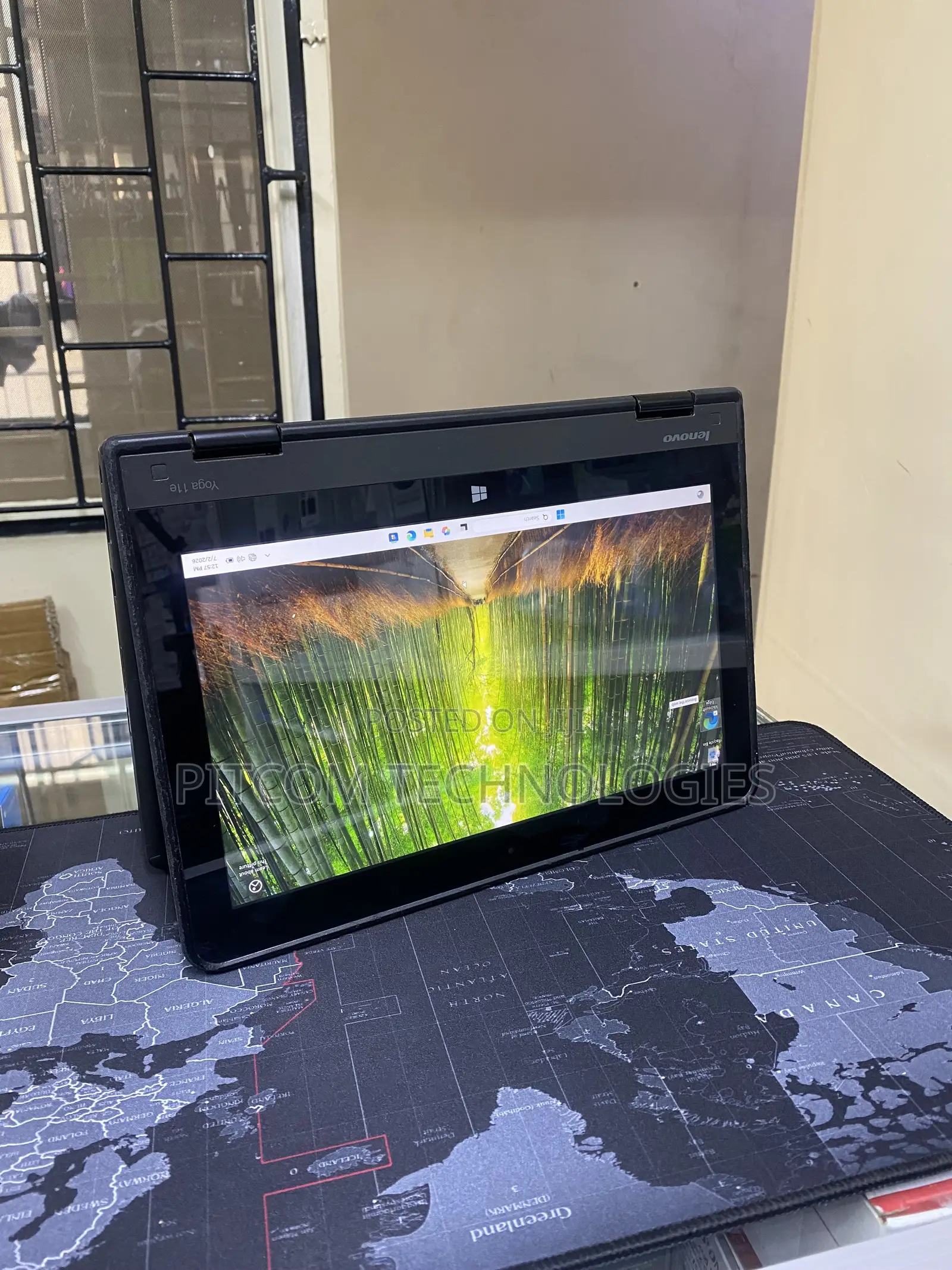 Laptop Lenovo Yoga 11e 8GB Intel Celeron HDD 500GB