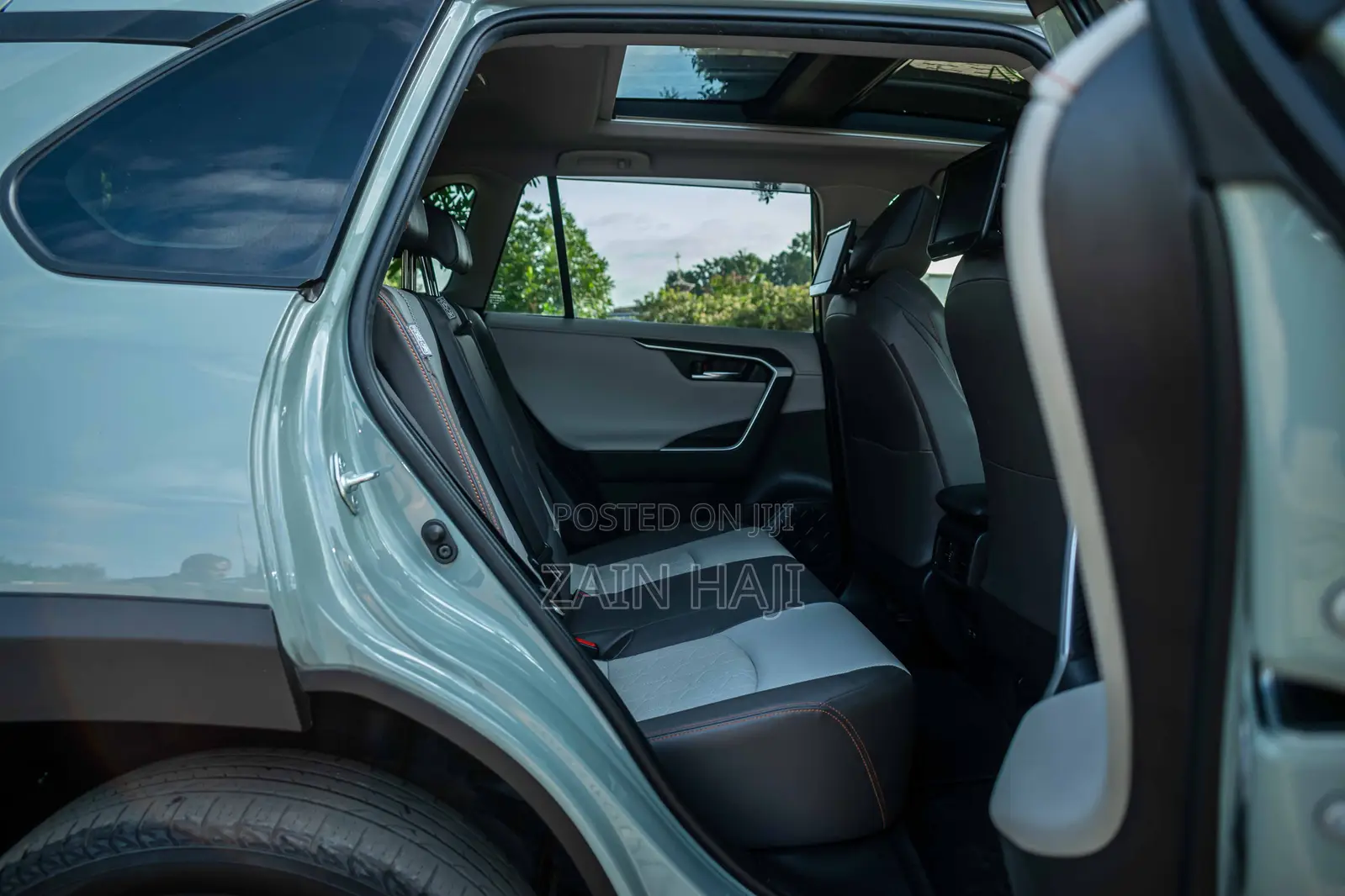 Toyota RAV4 2019 Green