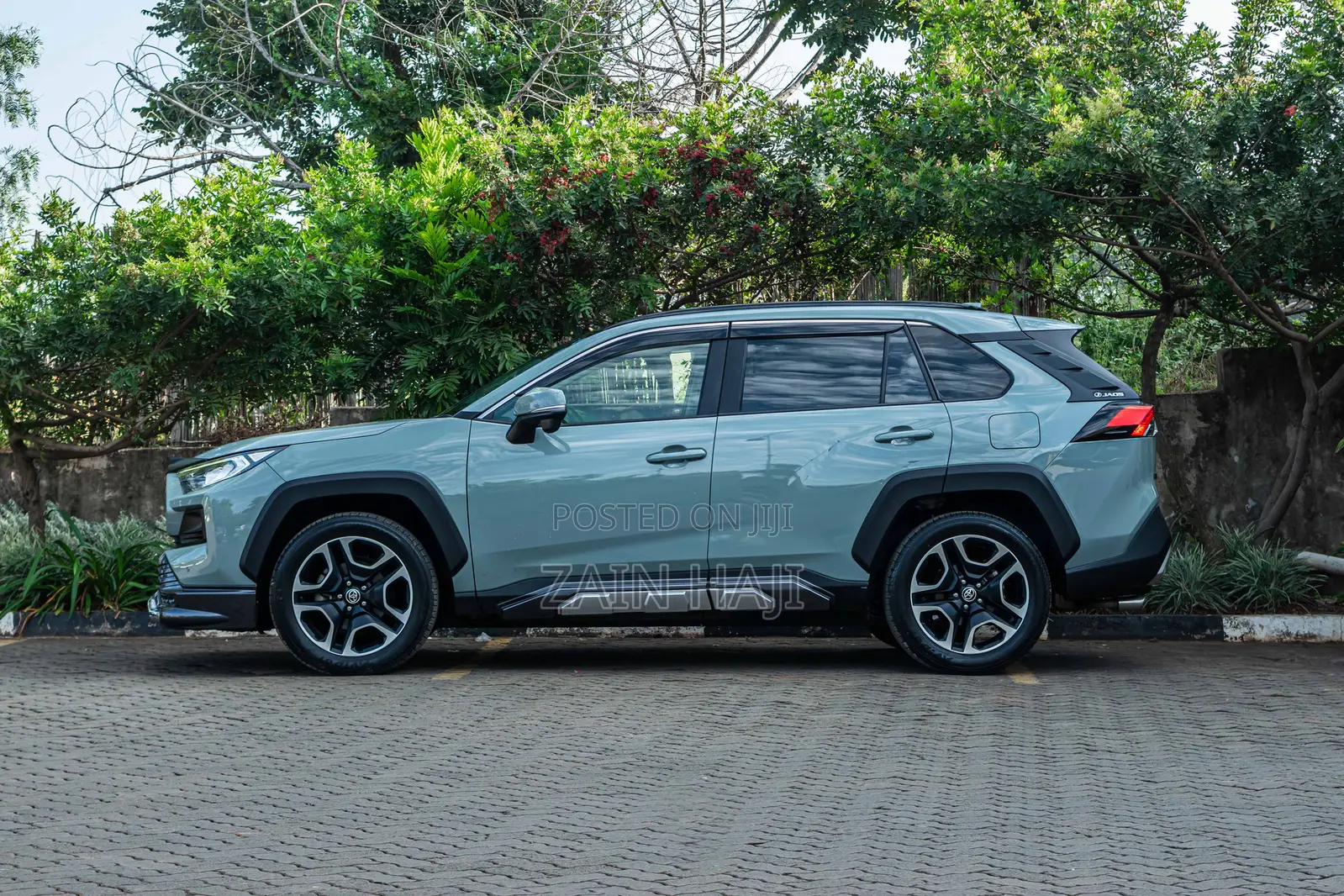 Toyota RAV4 Adventure 2021 Green