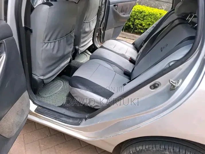 Toyota Corolla 2007 Silver