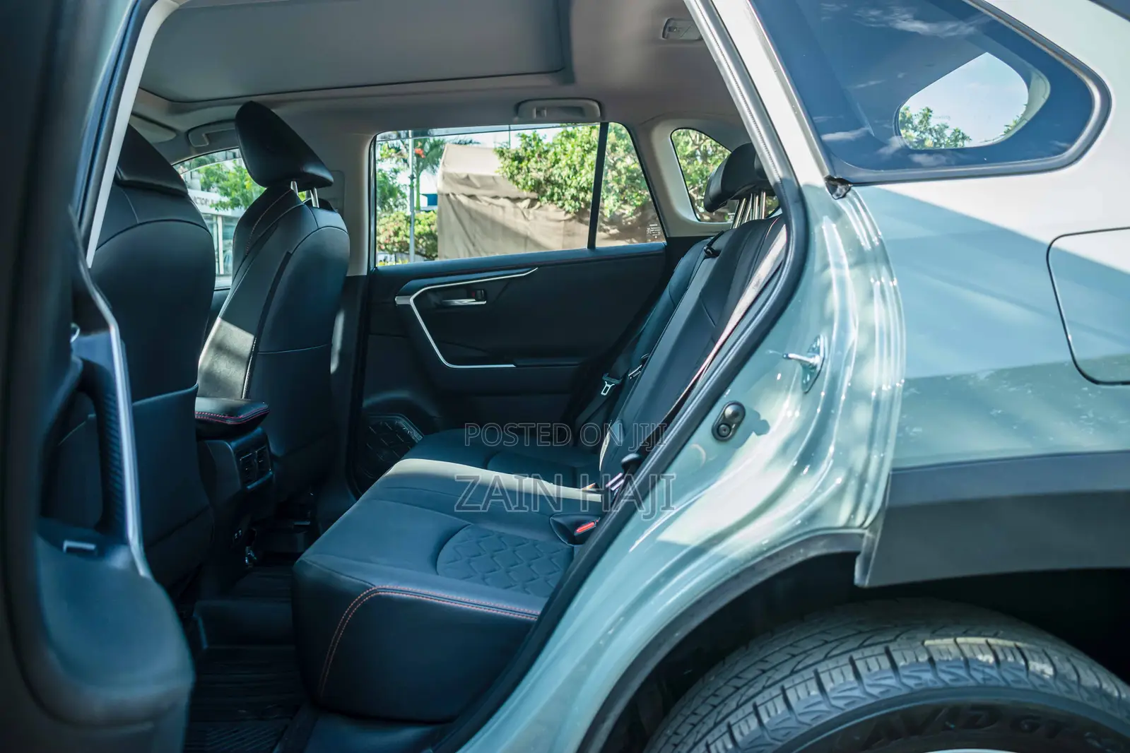 Toyota RAV4 Adventure 2021 Green