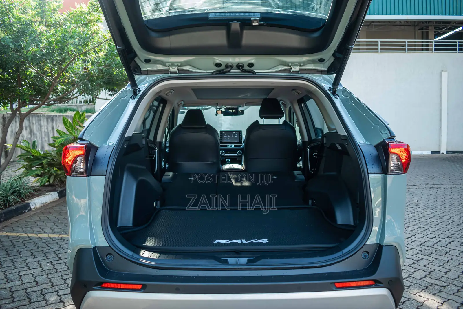 Toyota RAV4 Adventure 2021 Green