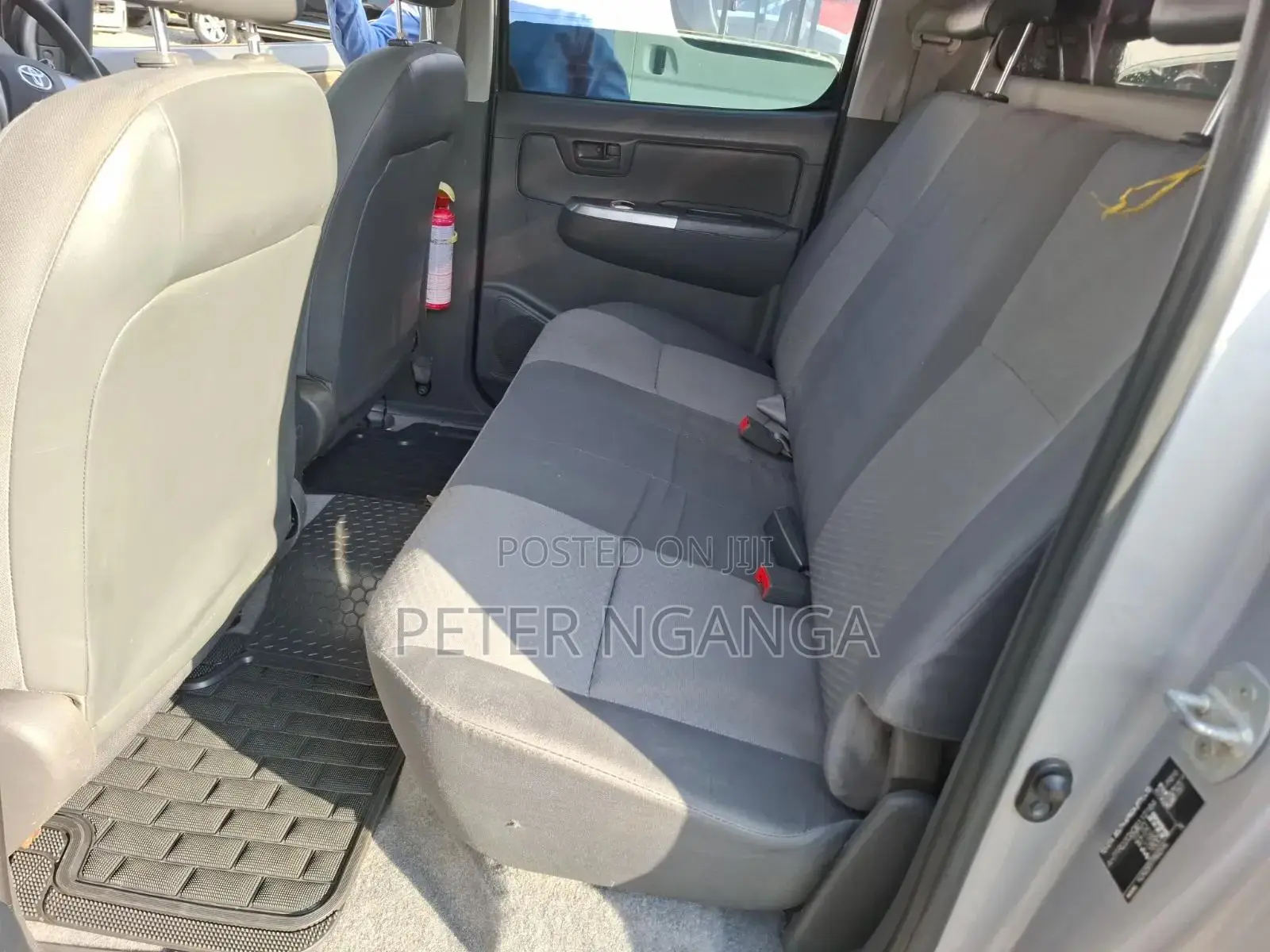 Toyota Hilux 2015 Silver