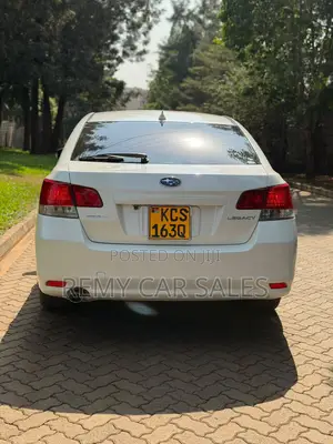 Subaru Legacy 2011 White