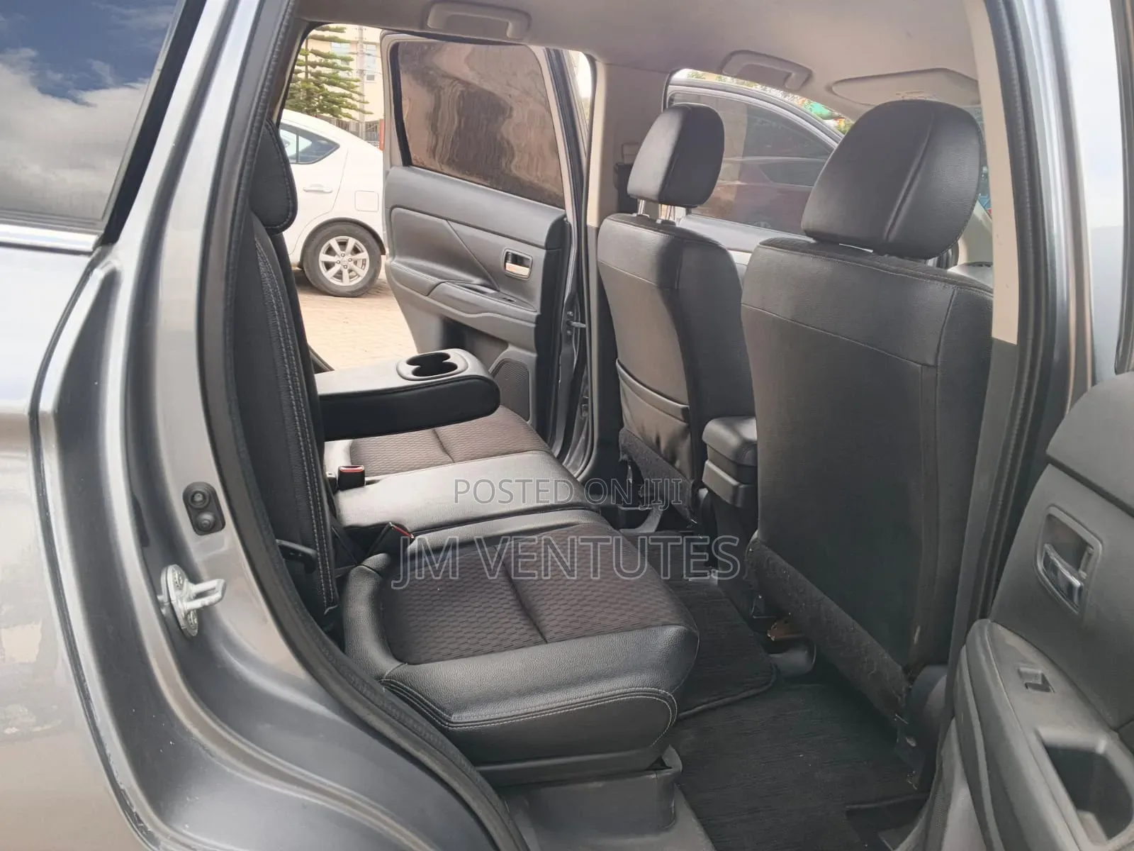 Mitsubishi Outlander 2014 Gray