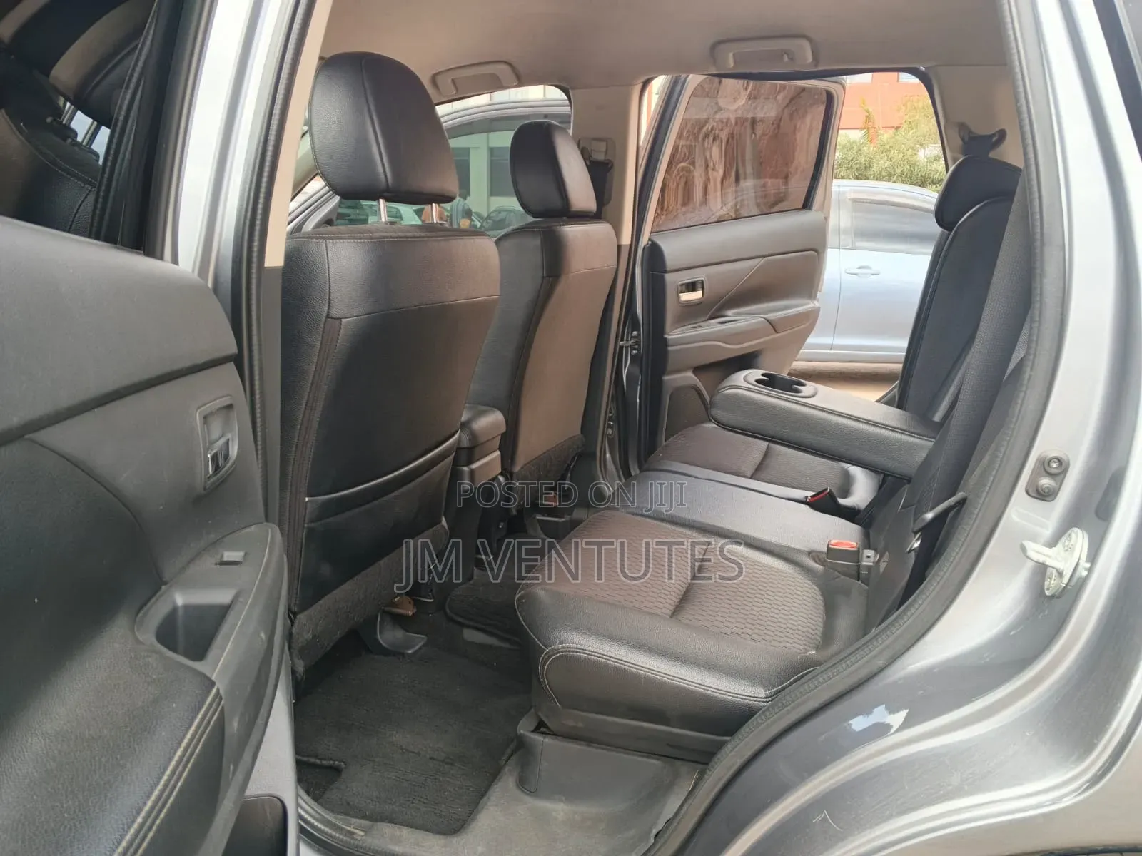 Mitsubishi Outlander 2014 Gray