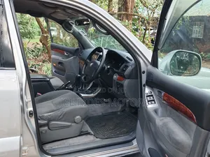 Toyota Land Cruiser Prado 2008 Silver