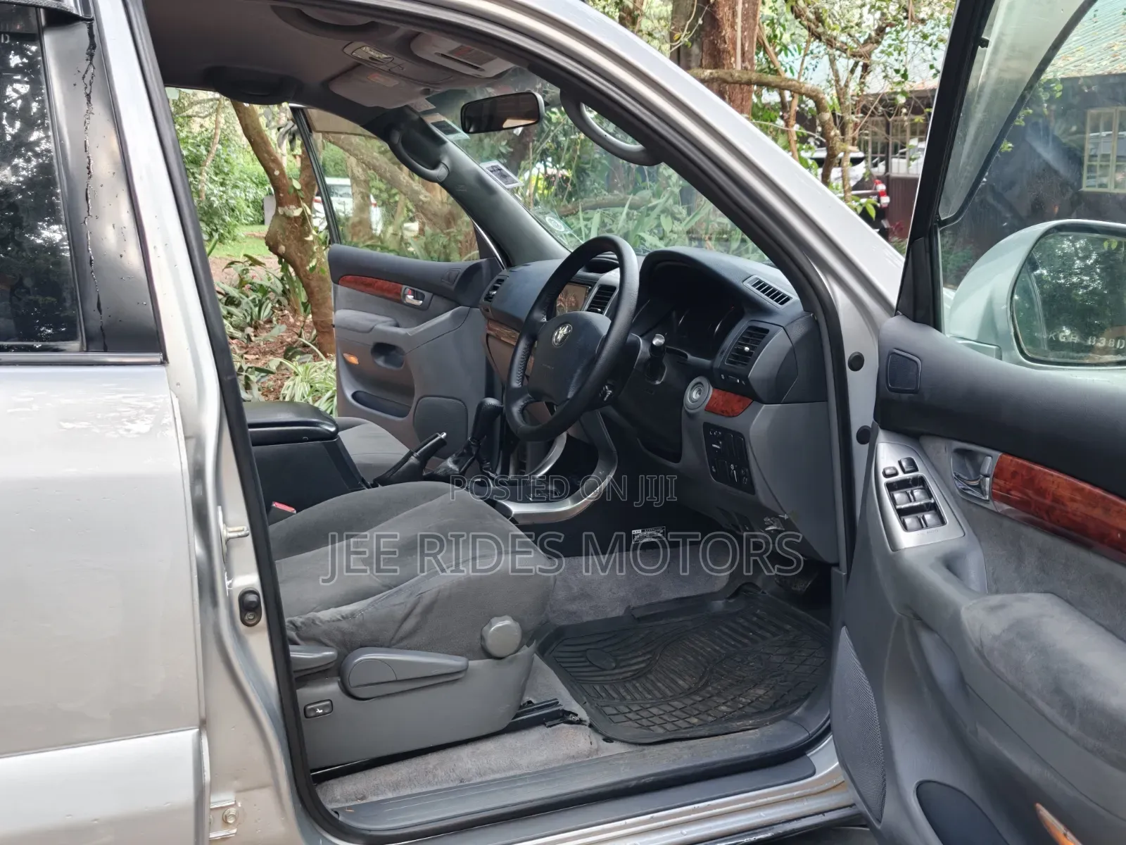 Toyota Land Cruiser Prado 2008 Silver