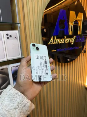 Apple iPhone 15 256 GB Green
