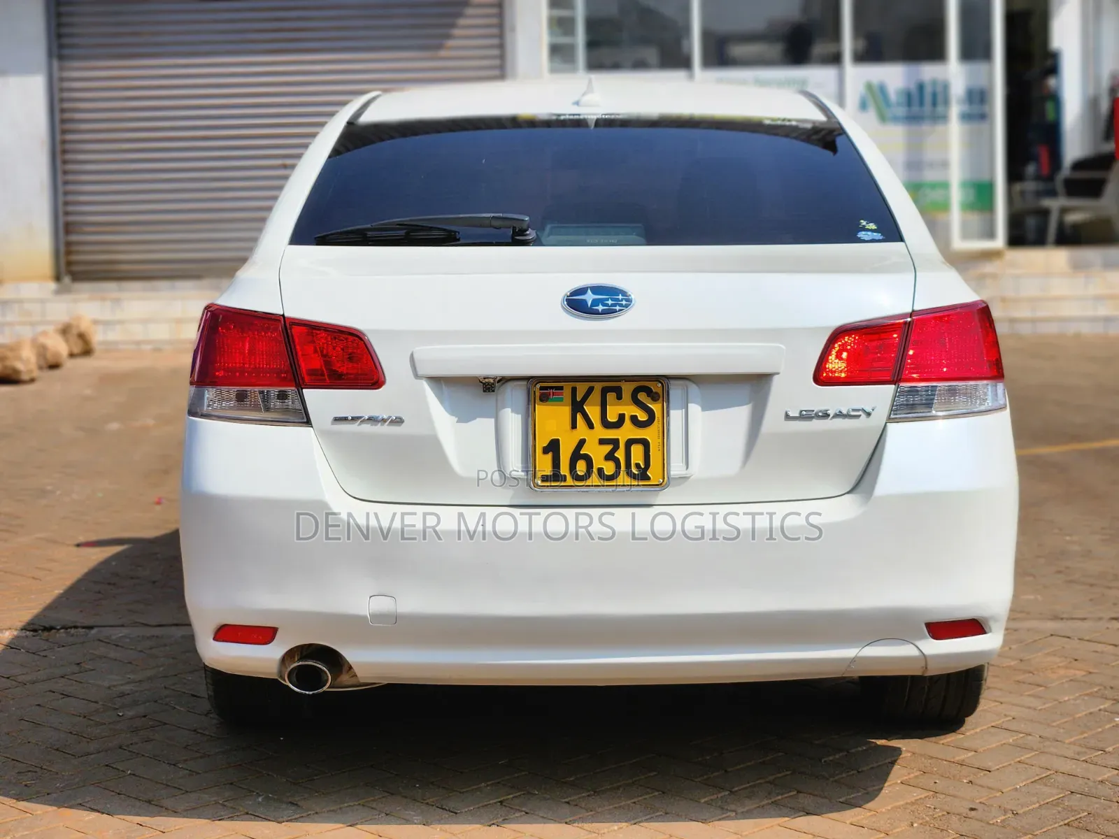 Subaru Legacy 2011 White