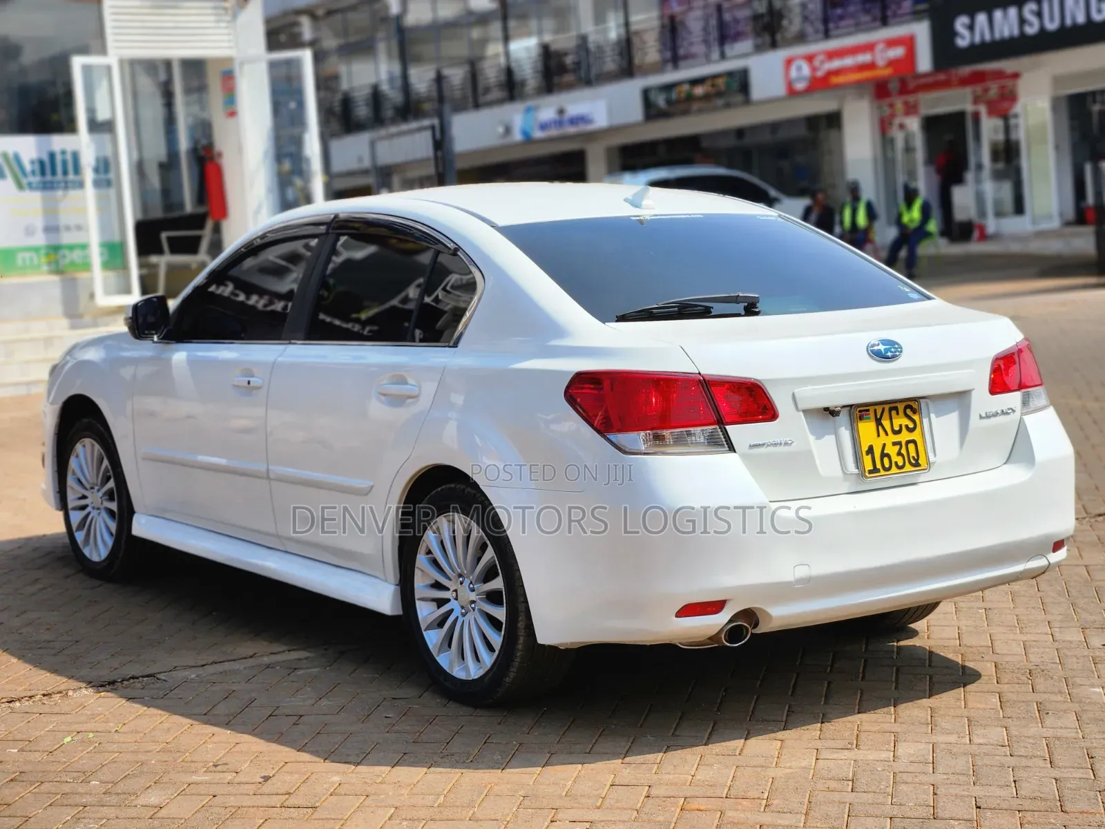 Subaru Legacy 2011 White