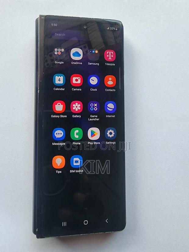 Samsung Galaxy Z Fold 2 256 GB Black - main view