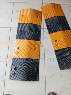 Modular Rubber Speed Bumps 50mm Thickness