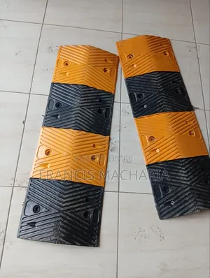 Modular Rubber Speed Bumps 50mm Thickness