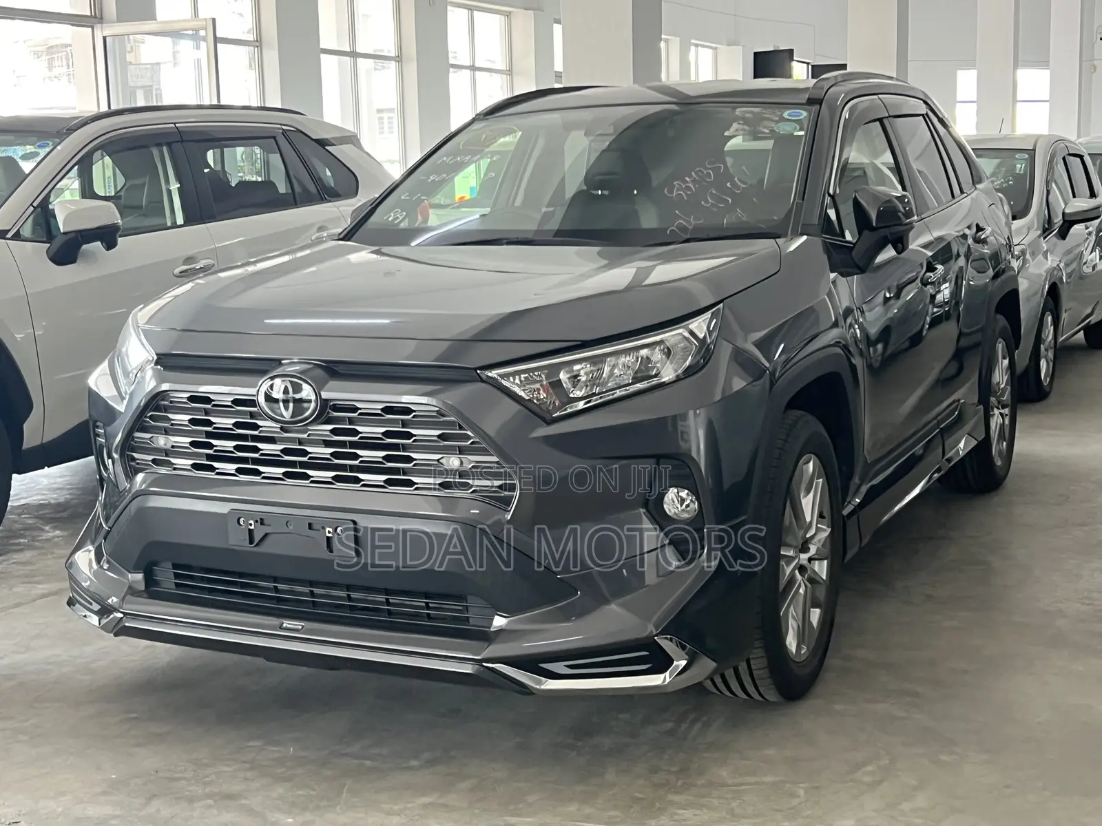 Toyota RAV4 2020 Gray