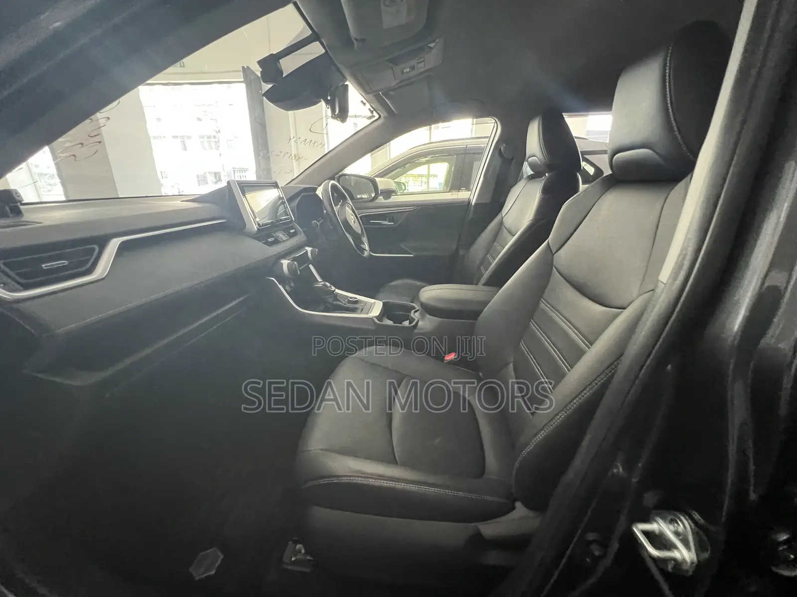 Toyota RAV4 2020 Gray