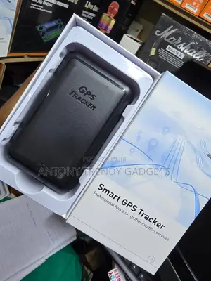 P11 Real-Time 4G GPS Vehicle Tracker With Strong Magnets